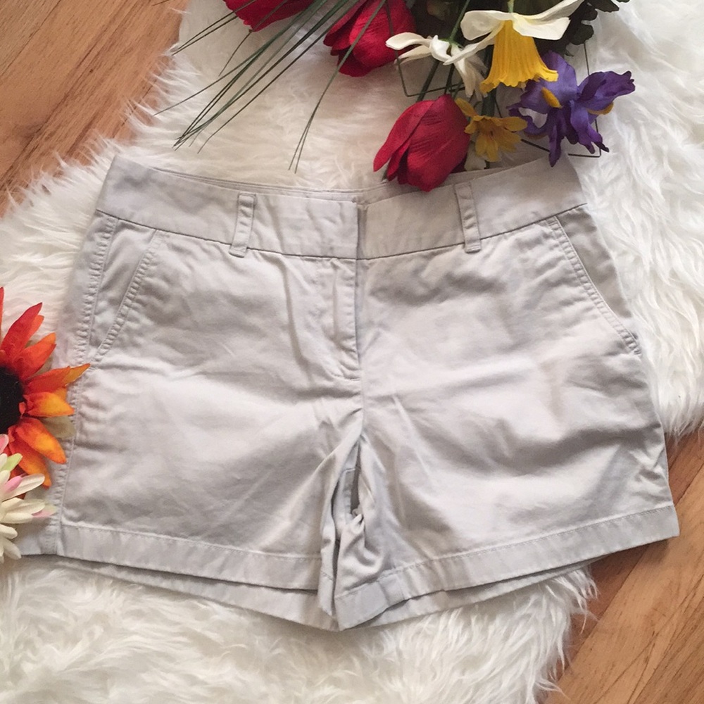 Vineyard Vines Light Gray Women’s Cotton Shorts